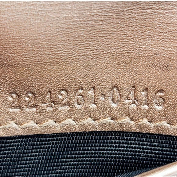 Gucci Guccissima Travel Wallet - Picture 5 of 6